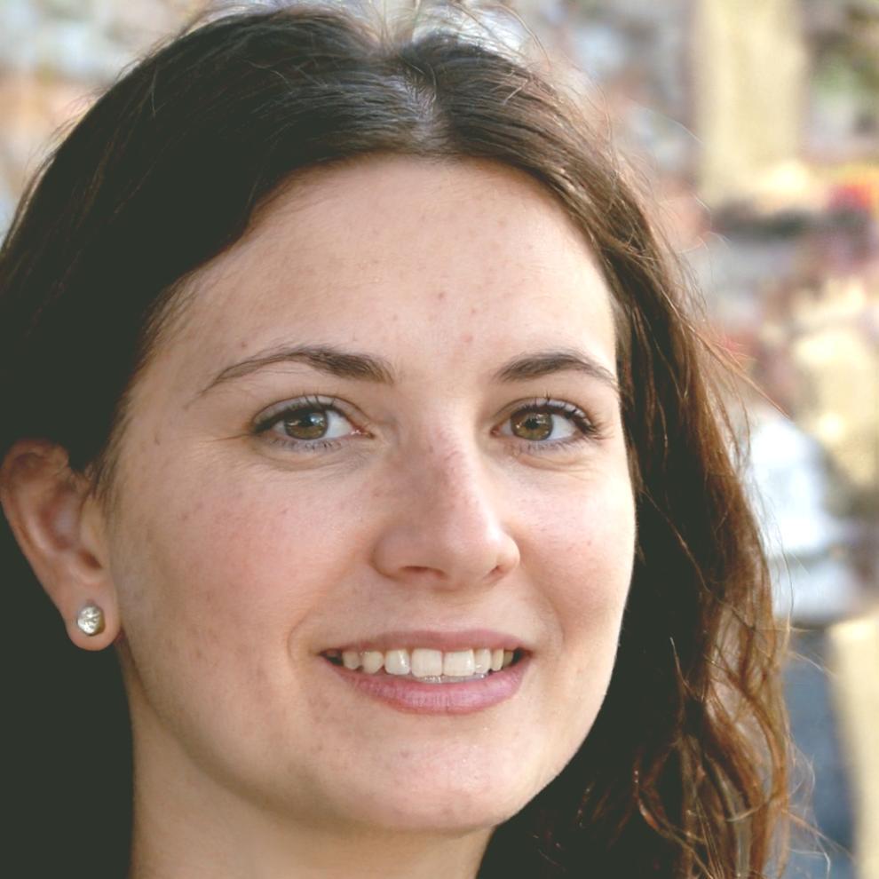 Astrid Kowalski, SEO Content Specialist